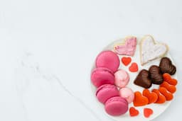 Amore Cake and Cookies thumbnail 1