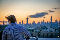 Van Avicii thumbnail 2