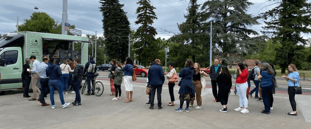 Debi's Kitchen (foodtruck)